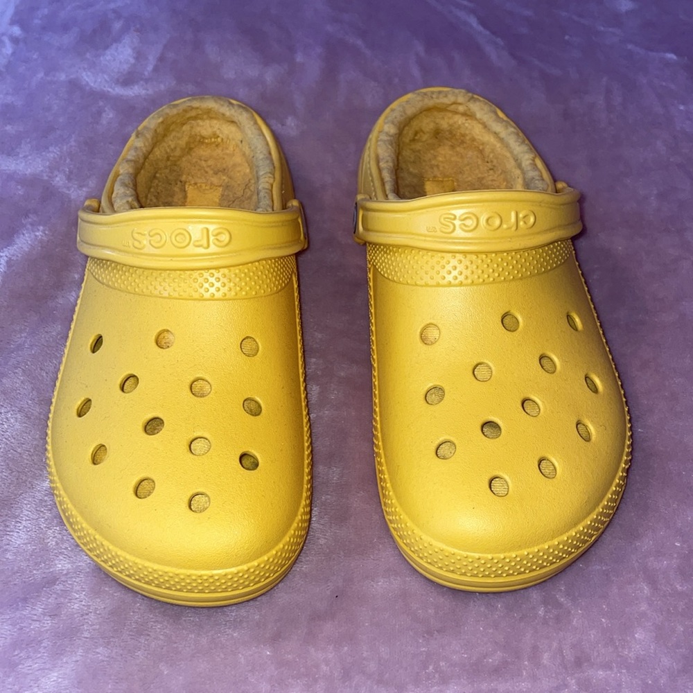 Sherbert Orange Classic Lined Crocs 🧡